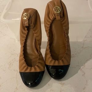 Tory Burch flats, size 8, black & tan, very nice worn once